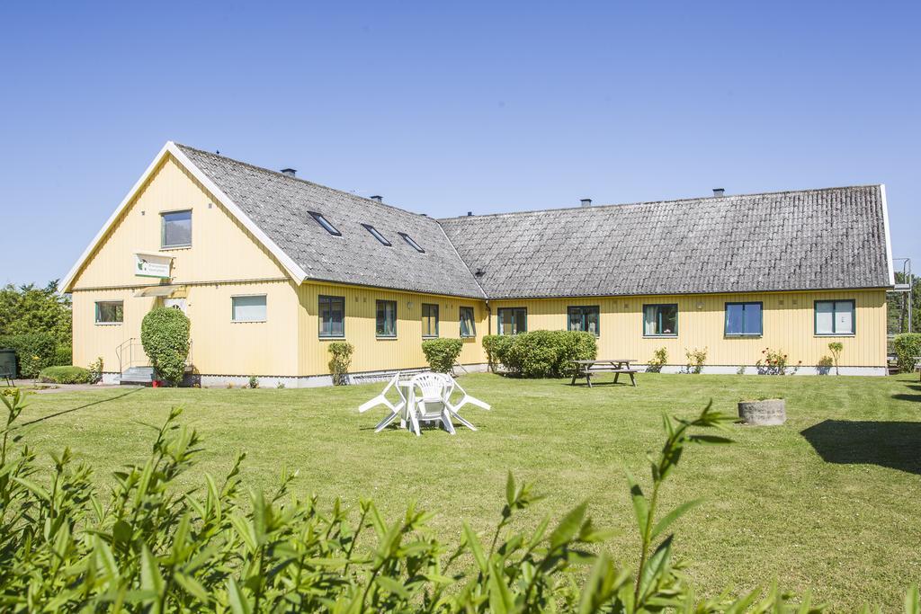 Bruksparkens Hostel Vellinge Exterior foto